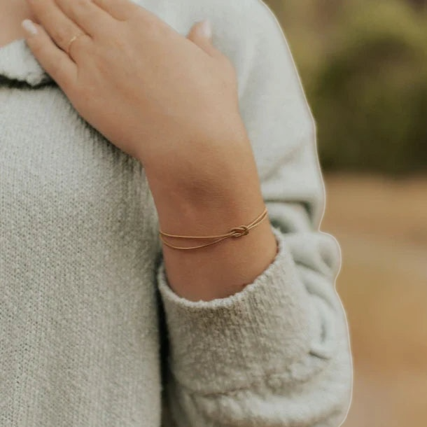 Evelyn Infinity Knot Bracelet