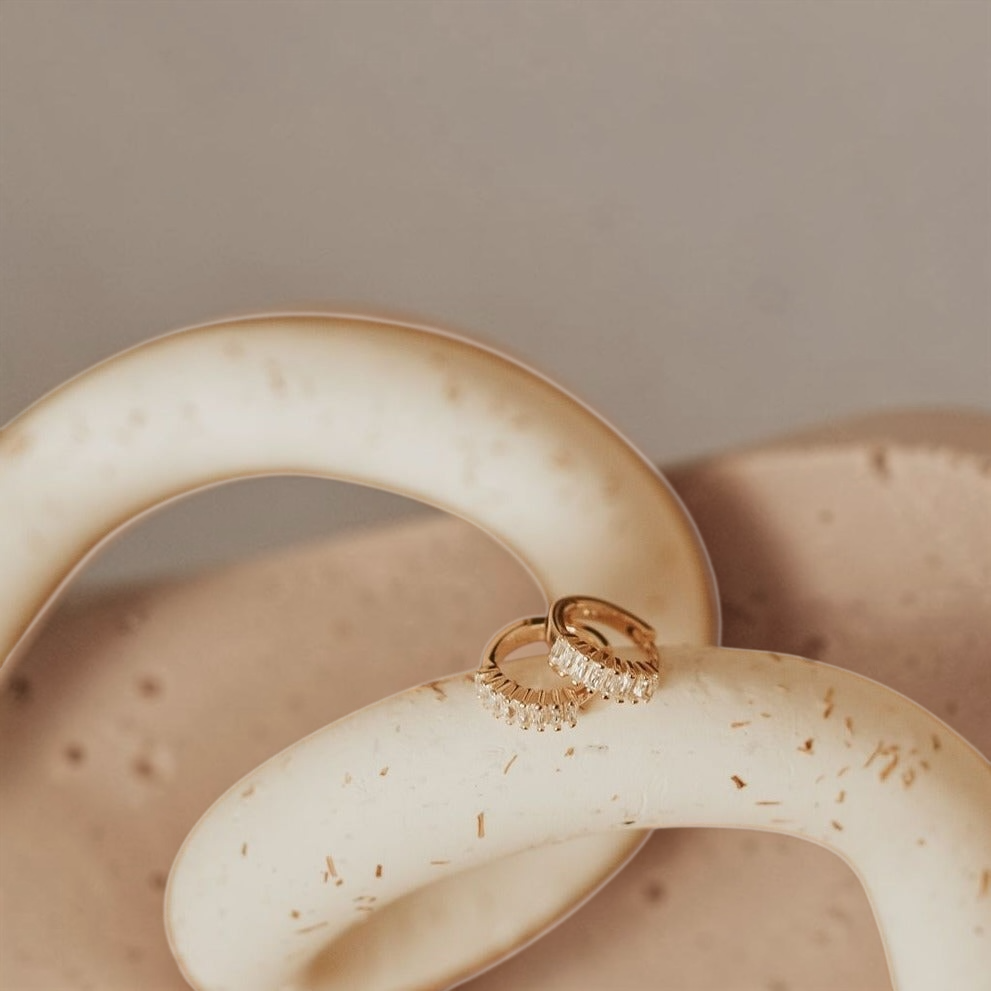 Ivy Diamond Hoops