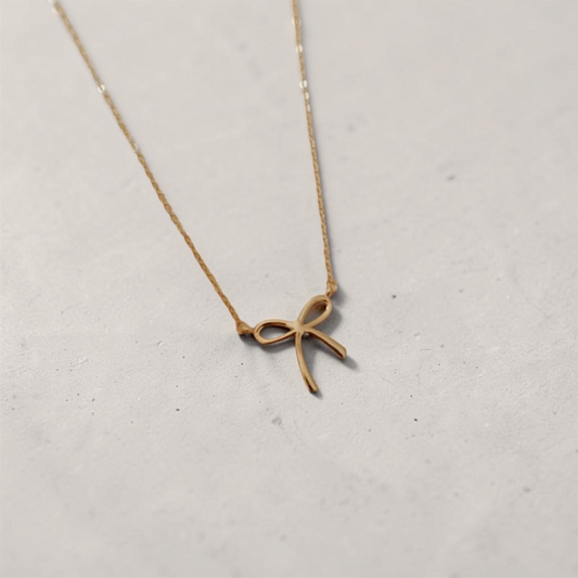 Lily Bow Necklace
