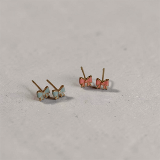 Clara Bow Studs