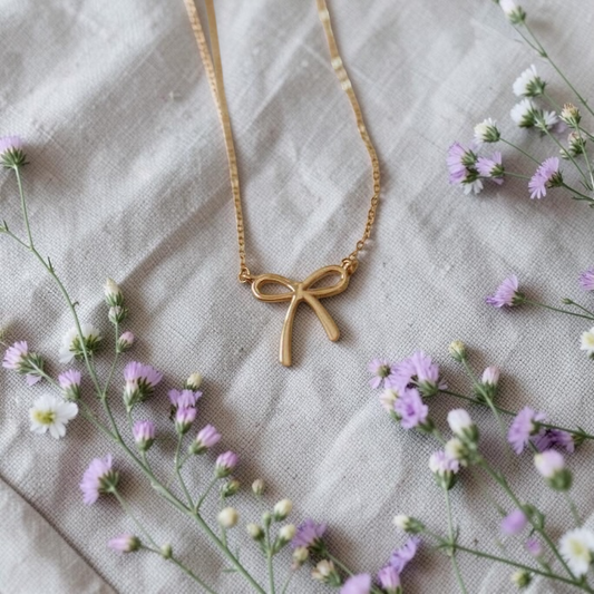 Lily Bow Necklace