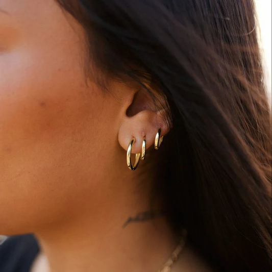 Olivia Essential Hoops