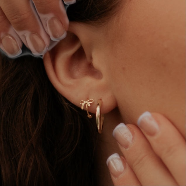 Ava Bow Hoops